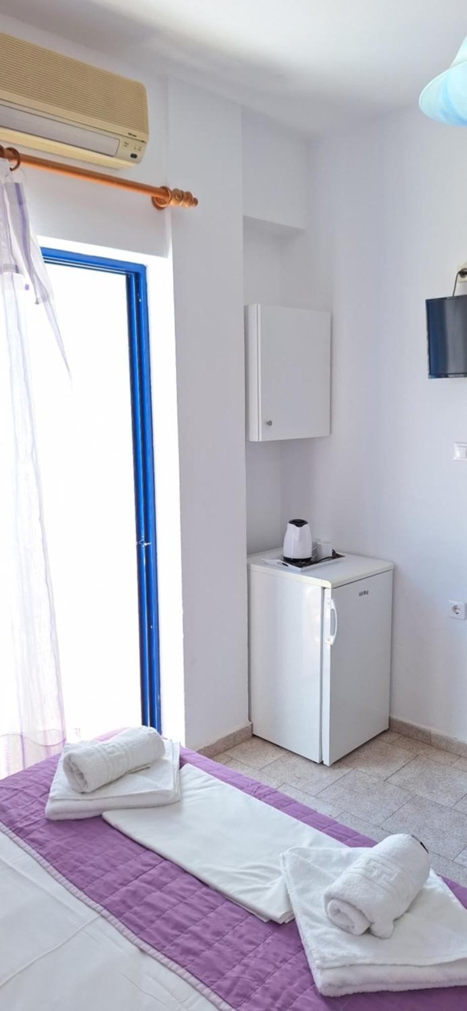 Blue Sky Apartment Палиохора Екстериор снимка