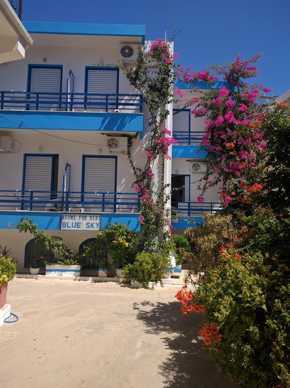 Blue Sky Apartment Палиохора Екстериор снимка