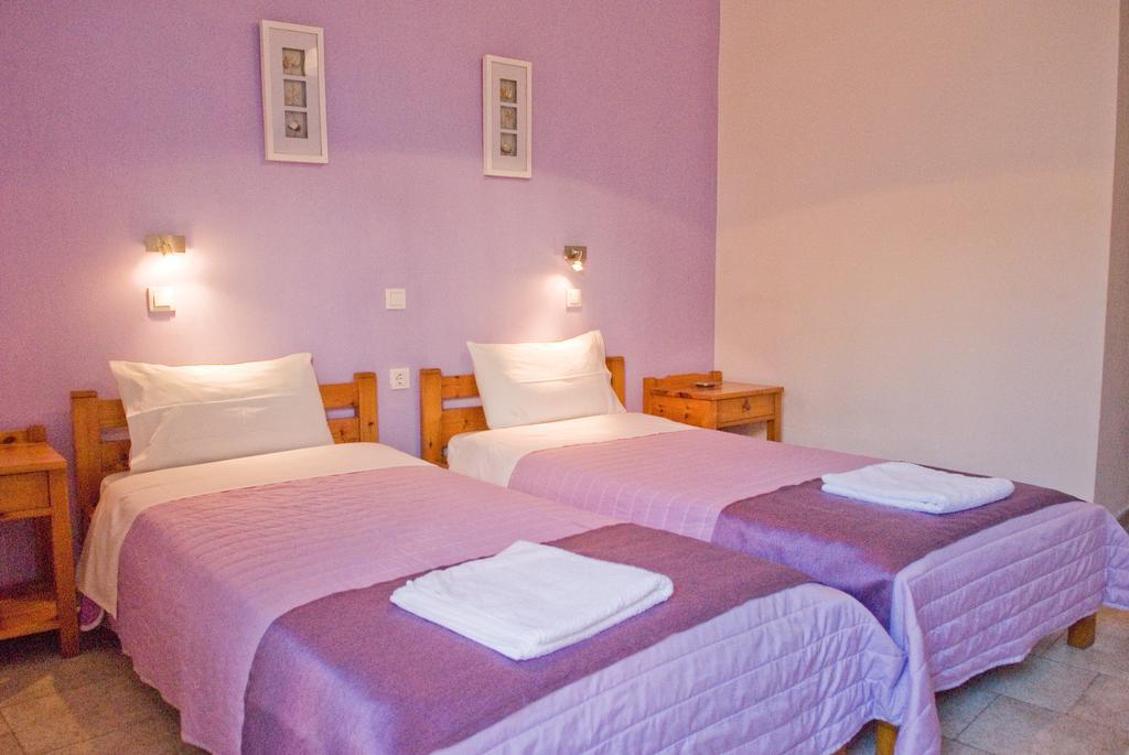 Blue Sky Apartment Палиохора Екстериор снимка
