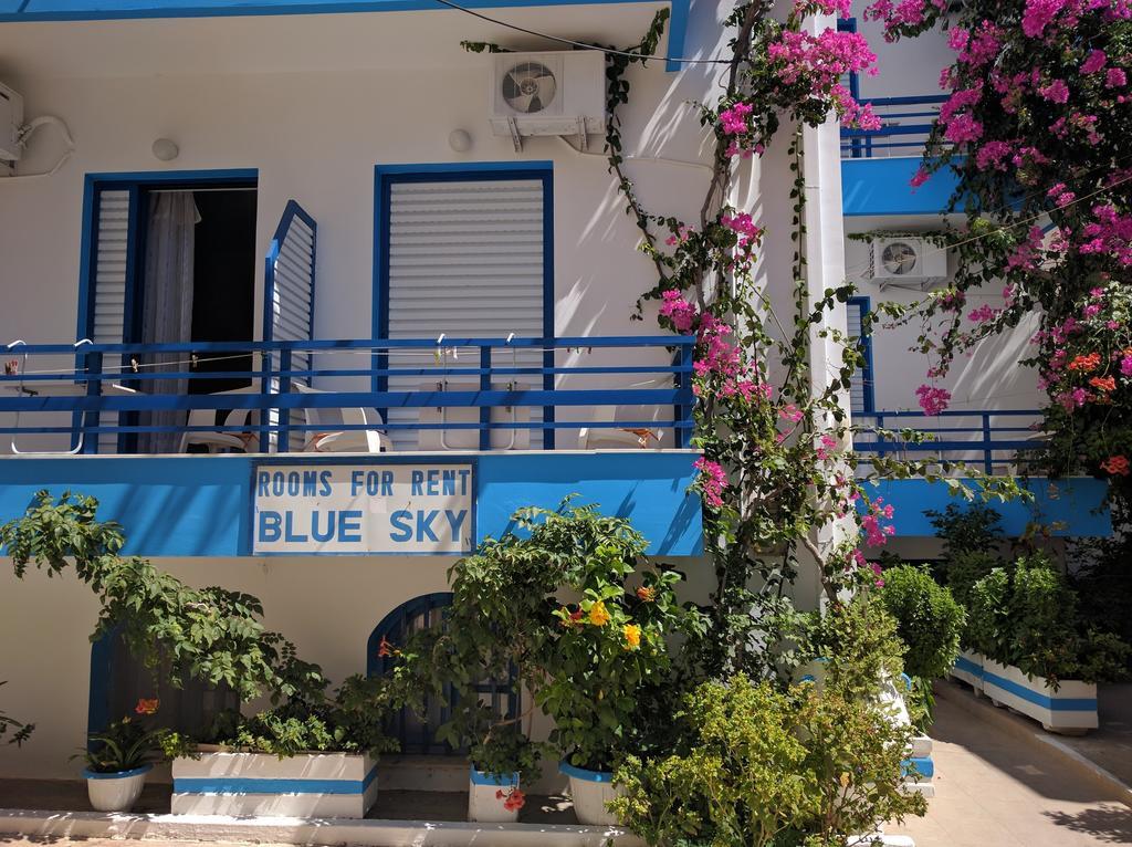 Blue Sky Apartment Палиохора Екстериор снимка